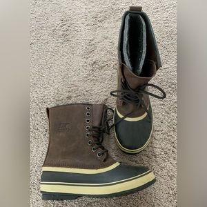 Sorel Men’s Winter Waterproof Boots